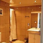 L'escale Hotel 2*